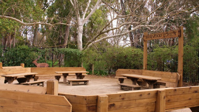 Self-Serve Rental Space in Sherwood Forest